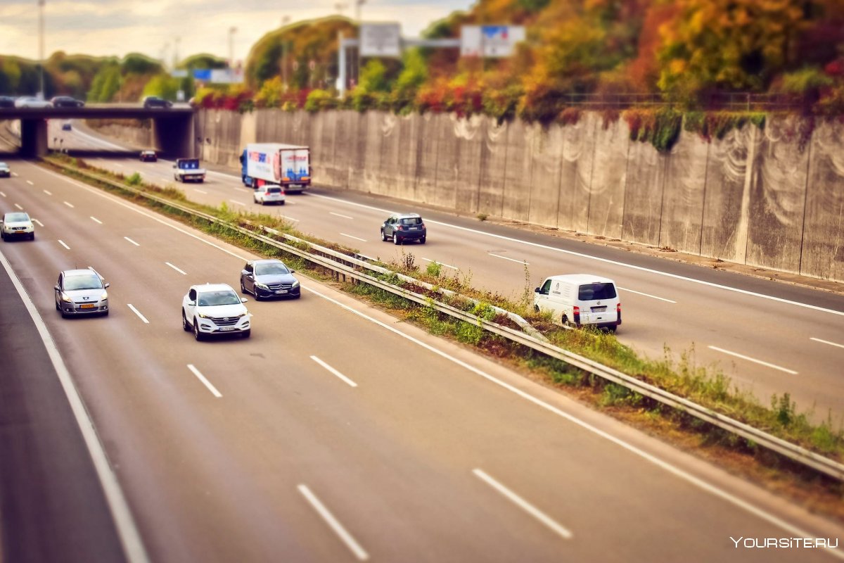 Road Traffic when Walking