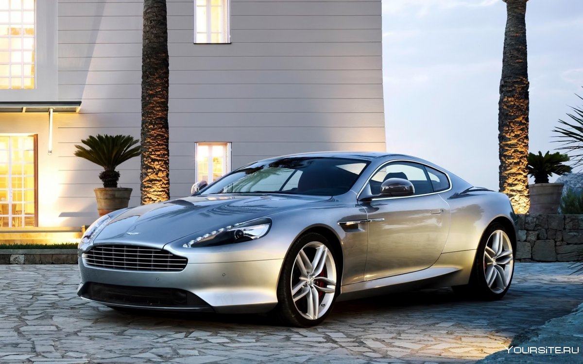 Aston Martin v12 db9