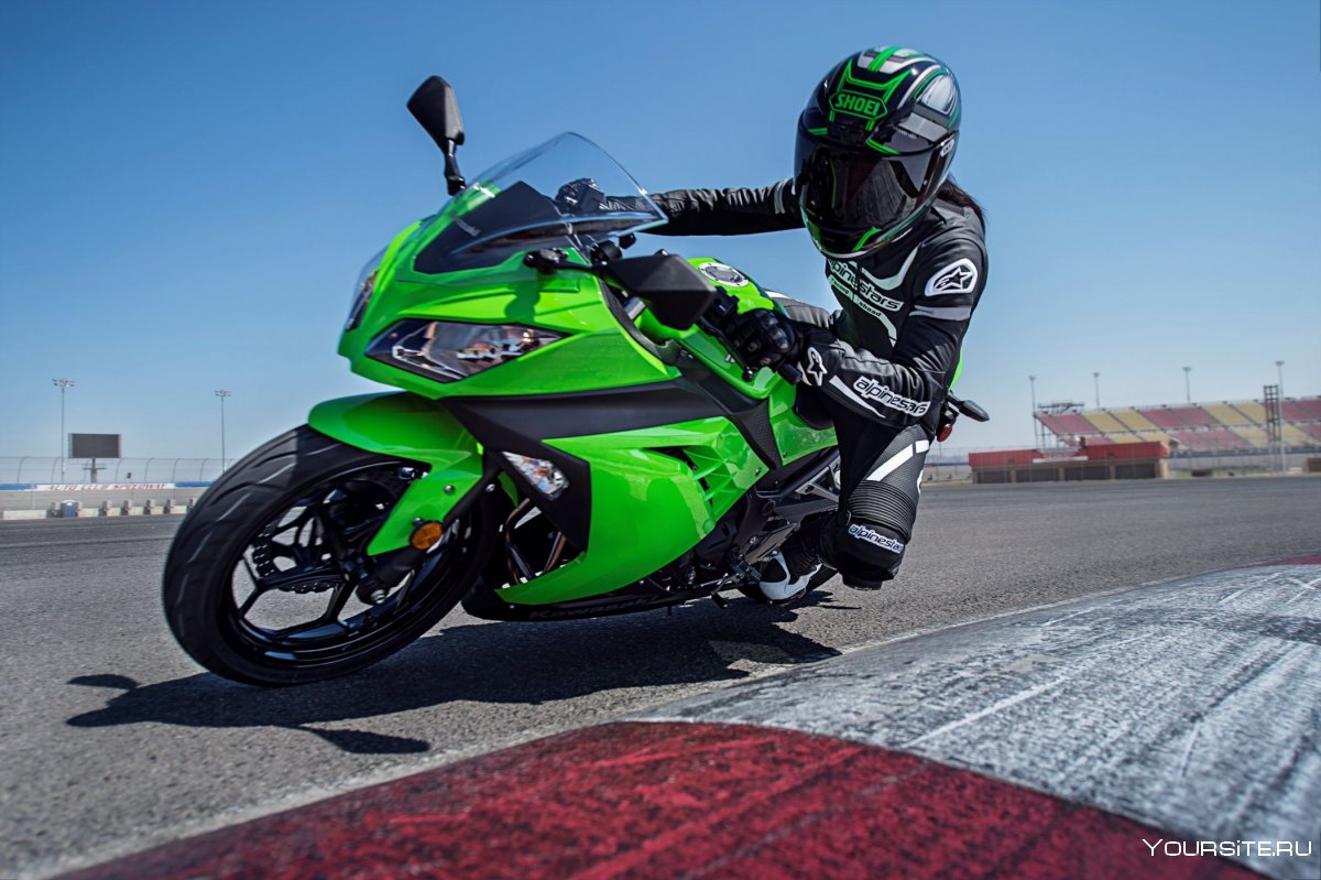 Мотоцикл Kawasaki Ninja 300