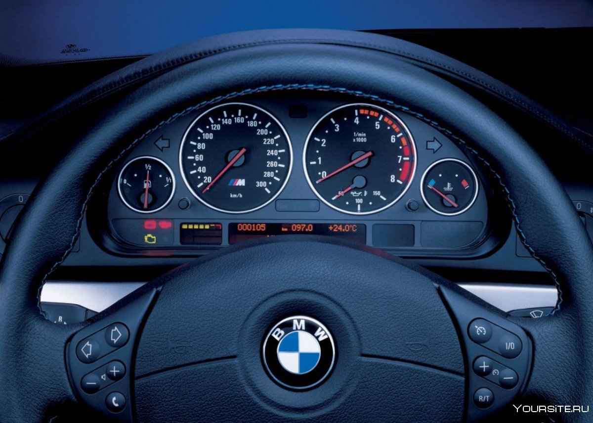 BMW e39 m5 панель