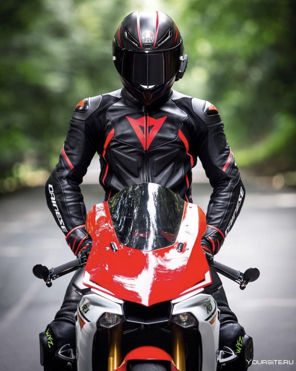 Шлем мотоциклиста кастом