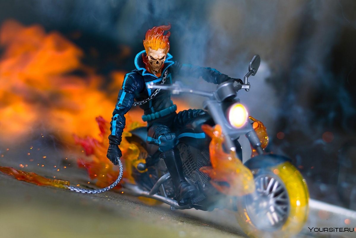 Обои мотоцикл и огонь
