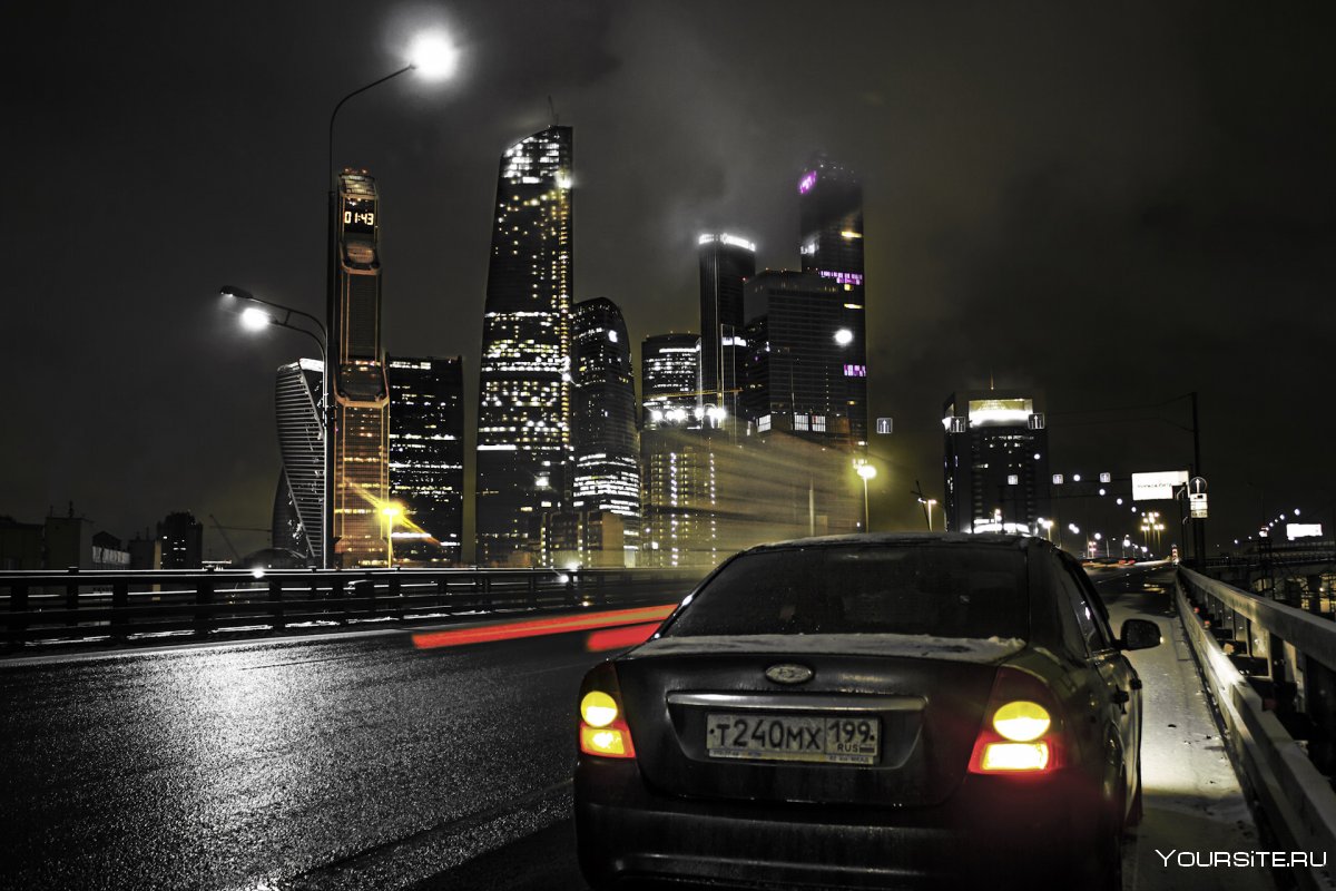 Ночной город из машины