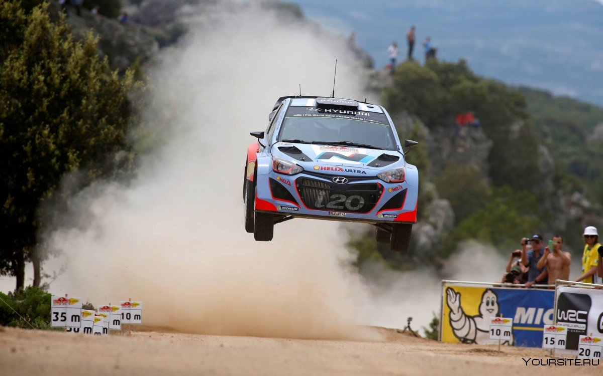 Hyundai i20 WRC Jump