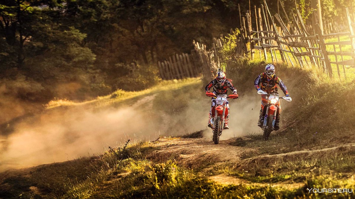 Байк на закате