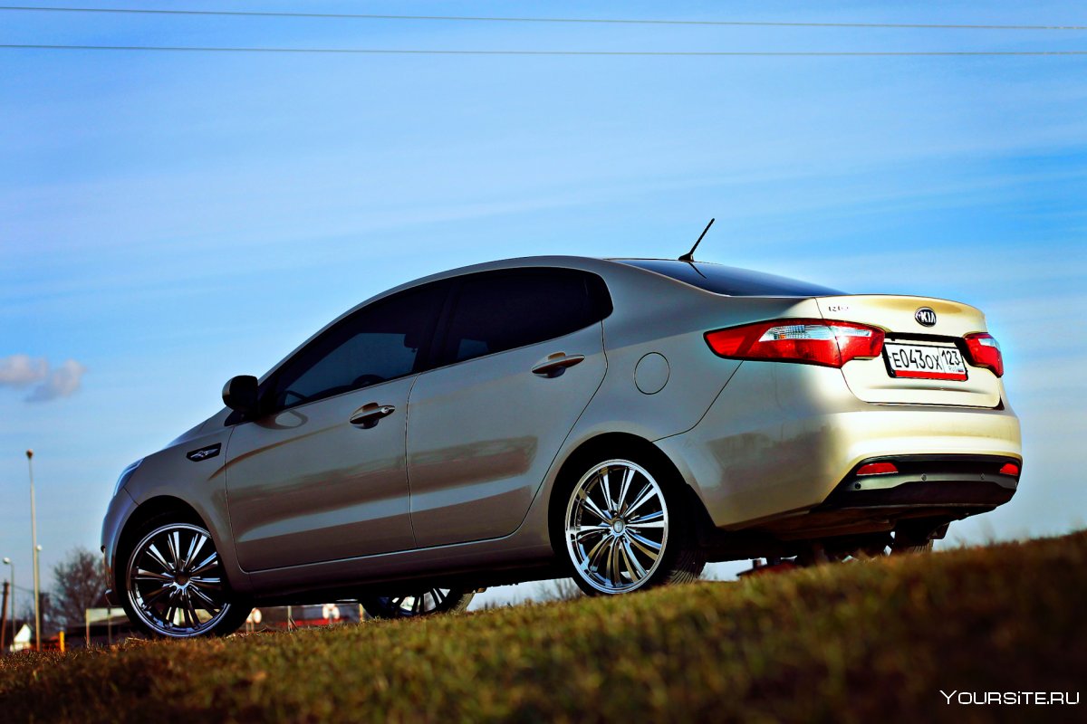 Kia Rio r3