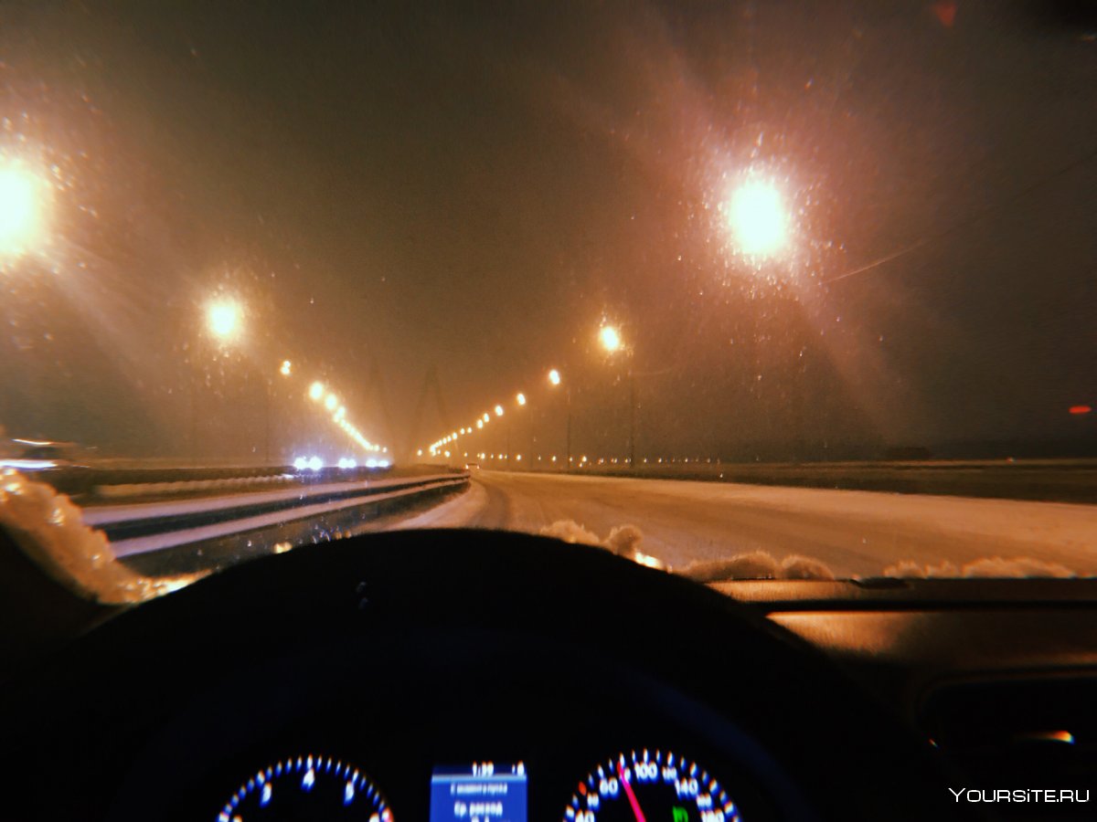 Ночная Казань вид из машины