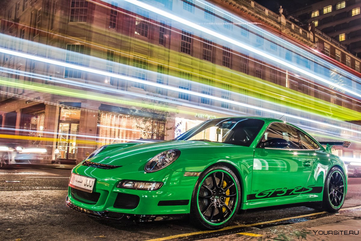 Порше 911 спорт салатовый