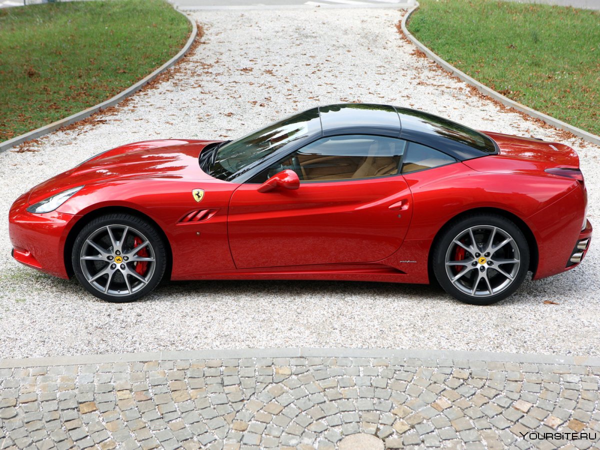 Автомобиль Ferrari California f149 Red