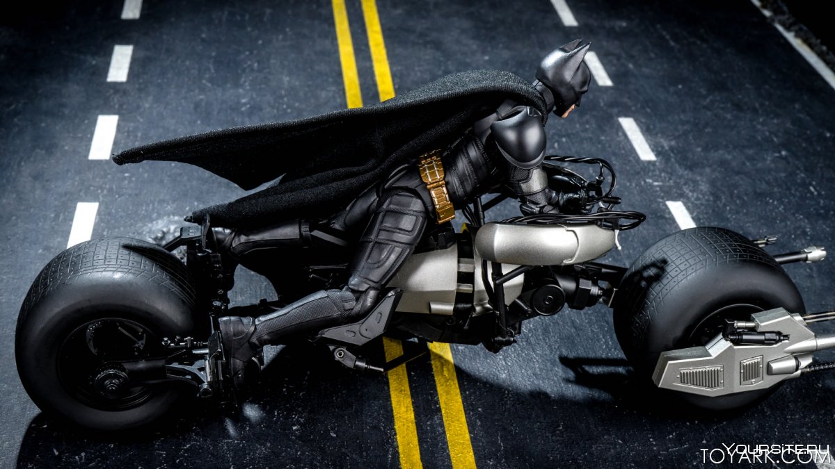 Мотоцикл из Бэтмена темный рыцарь