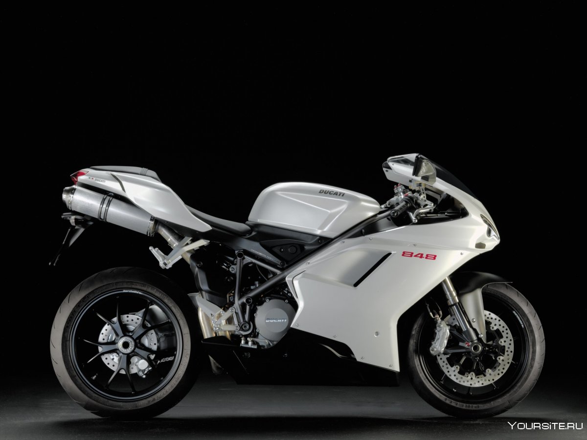 Ducati 848 белый
