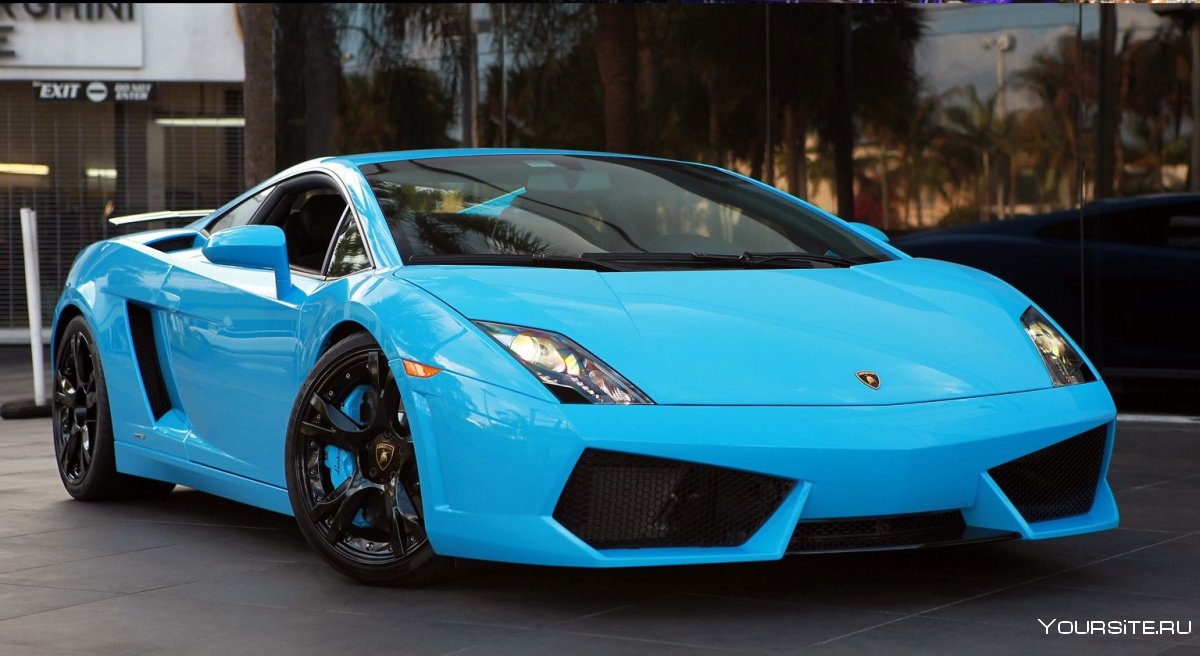 Lamborghini голубая