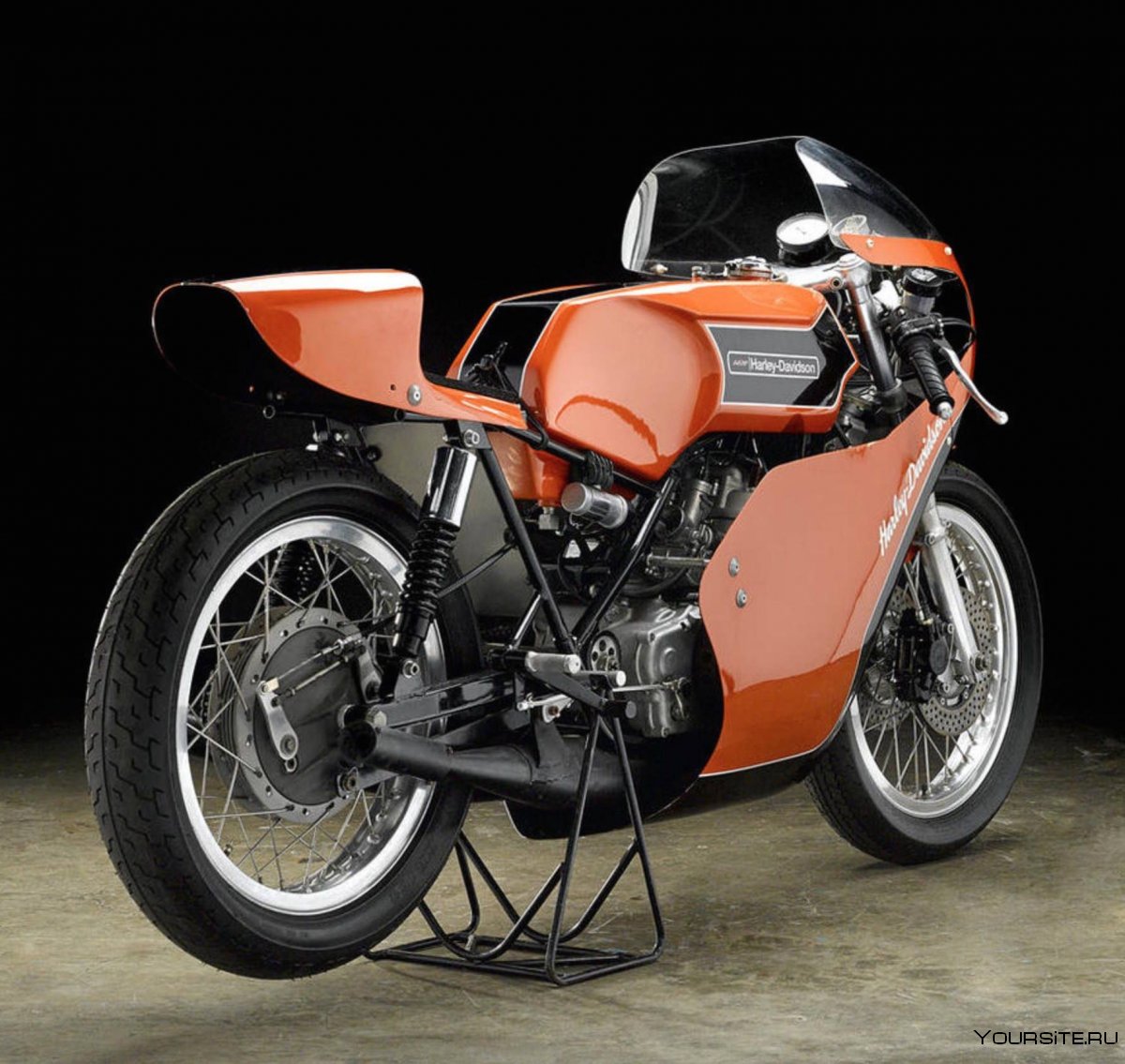 Харлей Дэвидсон мотоцикл 1970