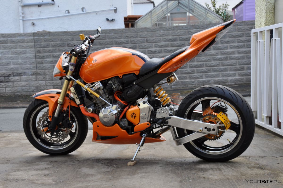 Honda CB 600 Street Fighter