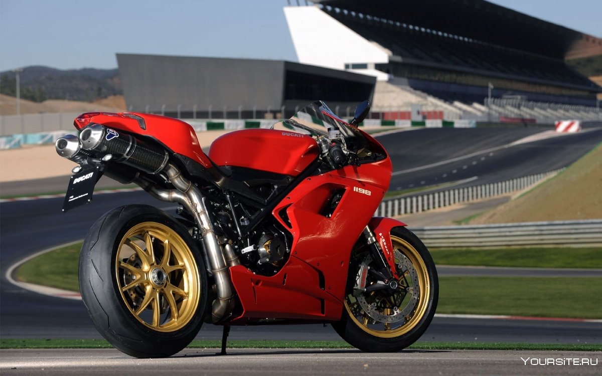 Ducati 1098 красный