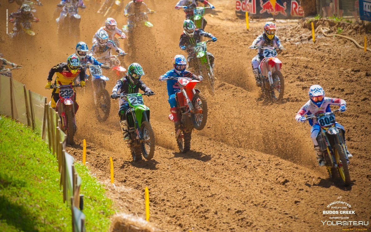 Кроссовая трасса мотоспорта