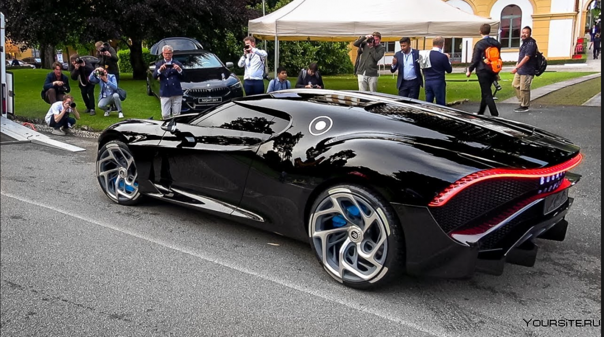 Bugatti la voiture noire – most expensive car, $19 млн.