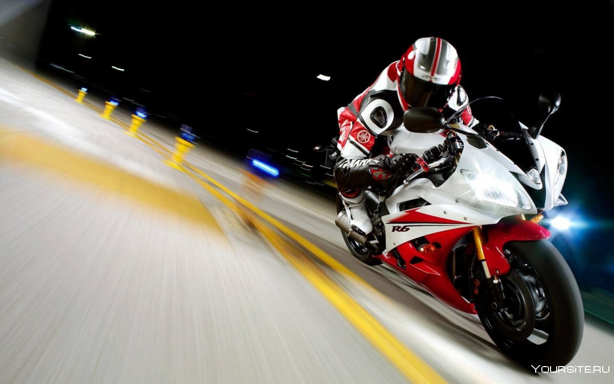R6 Yamaha Race