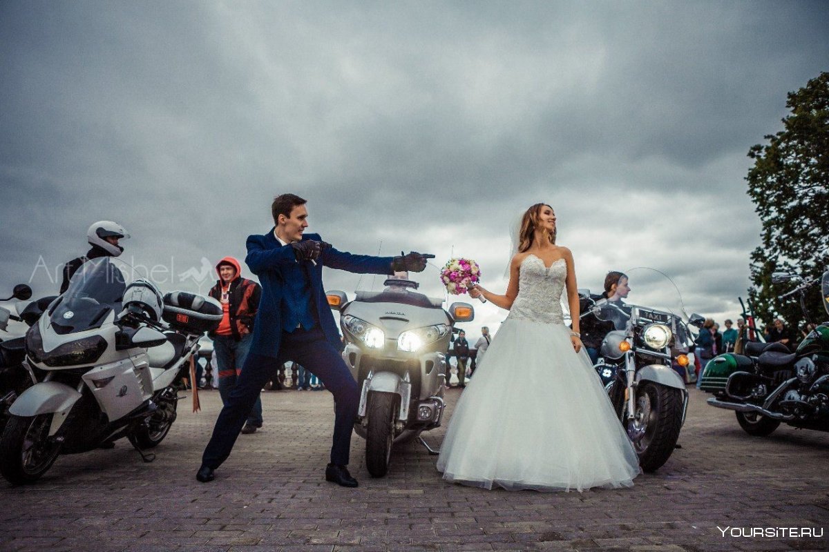 Как нарядить мотоцикл на свадьбу
