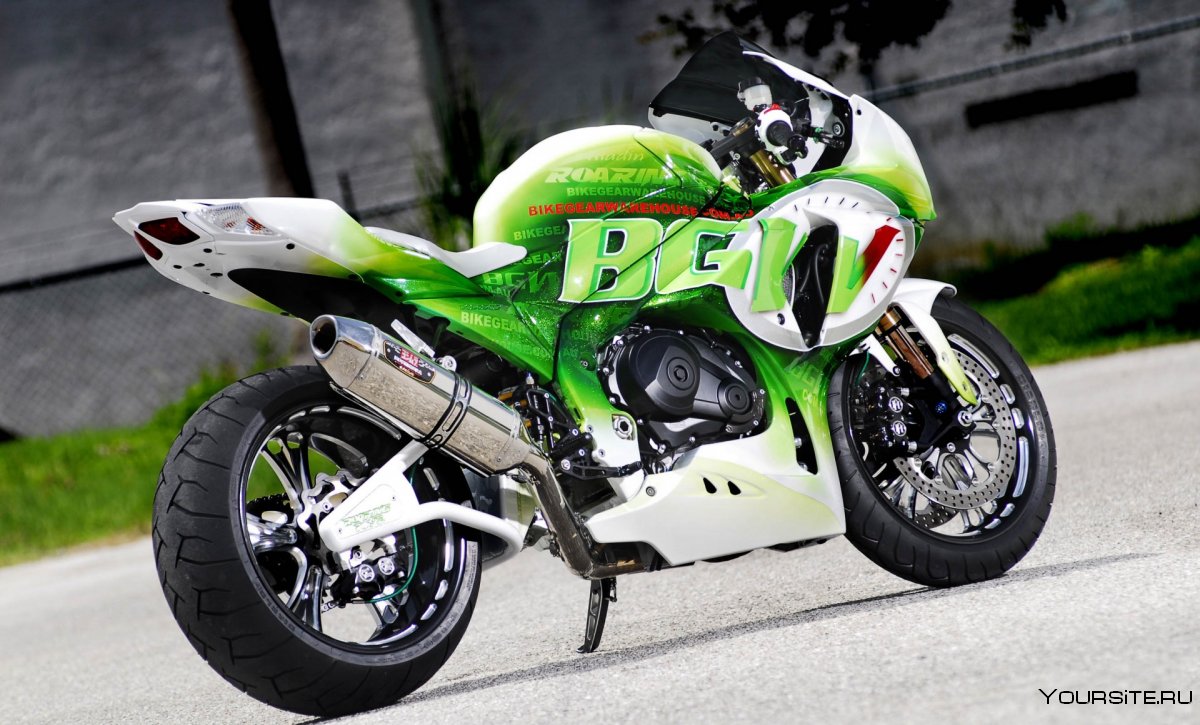Самый крутой мотоцикл зеленый