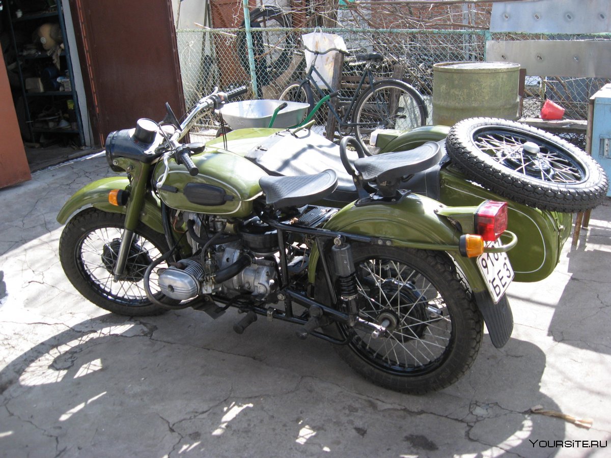 Мотоцикл Урал болотный