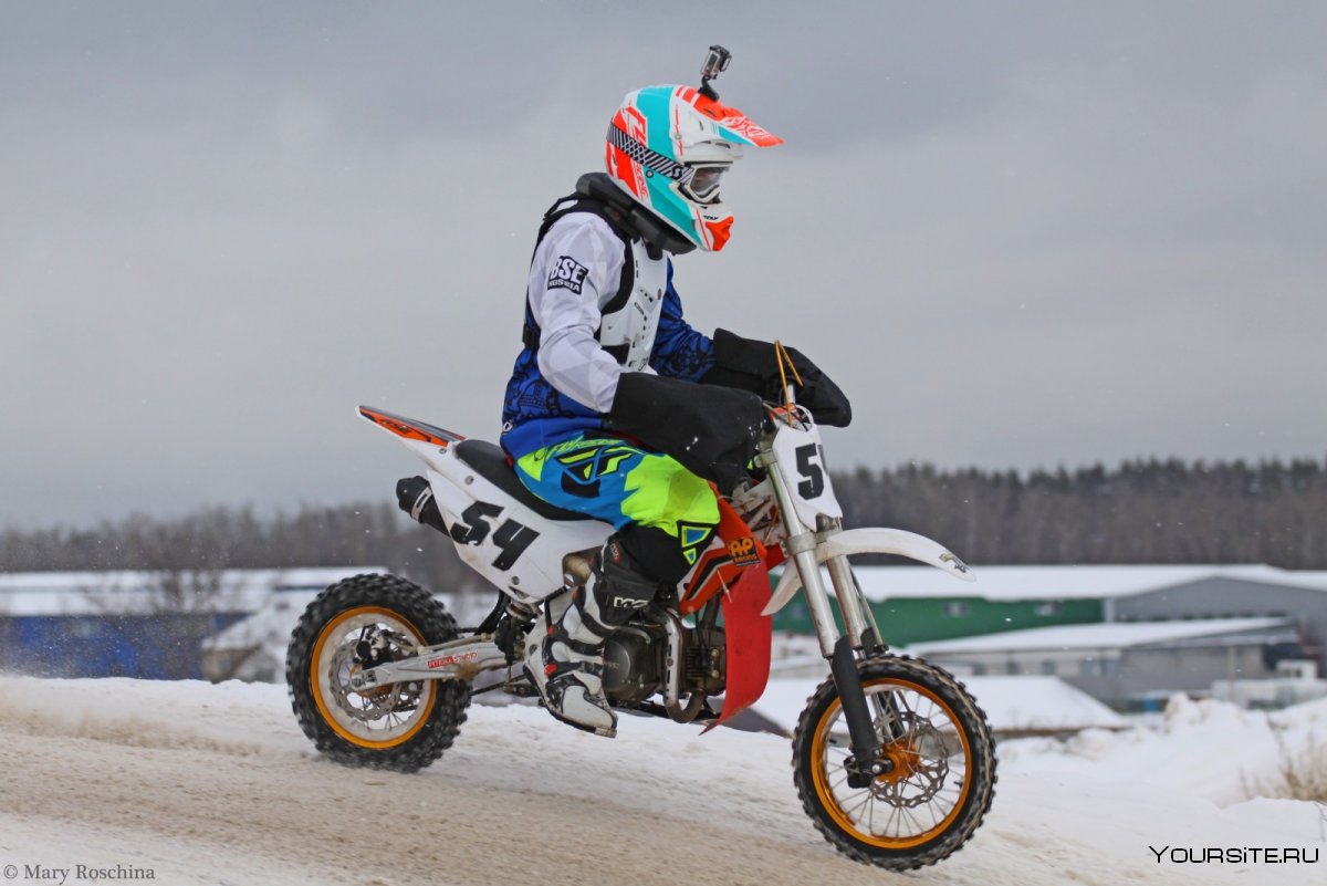 Гонка питбайк 125