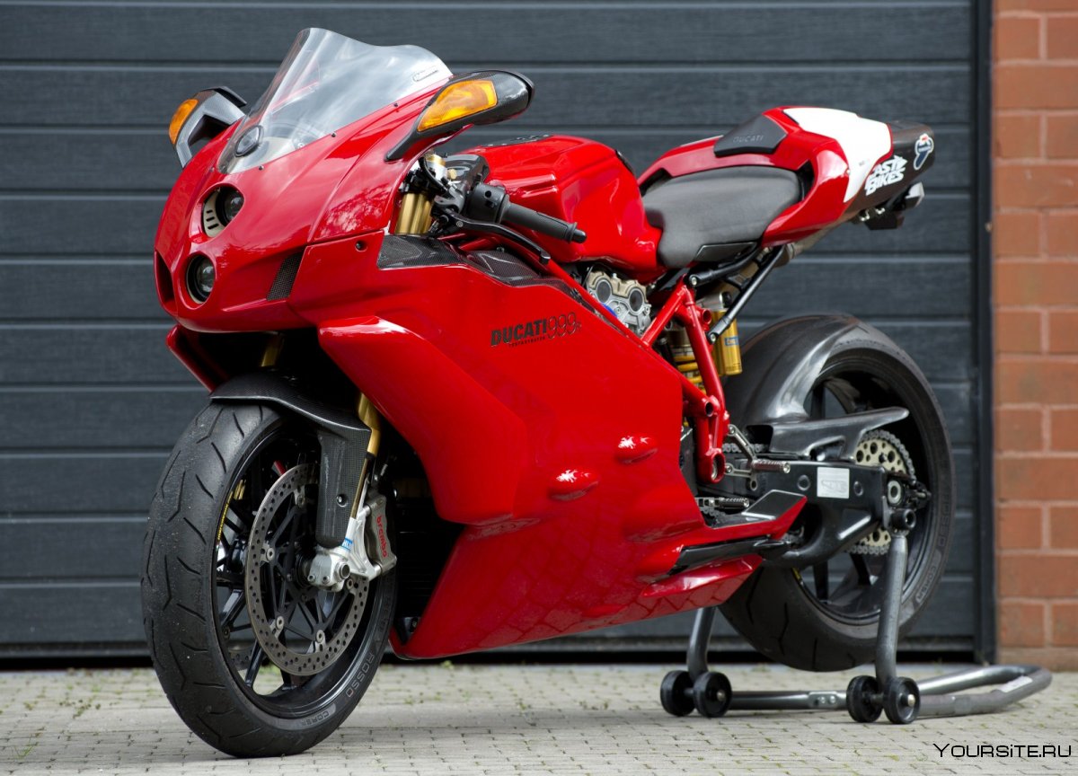 Ducati Superbike 999