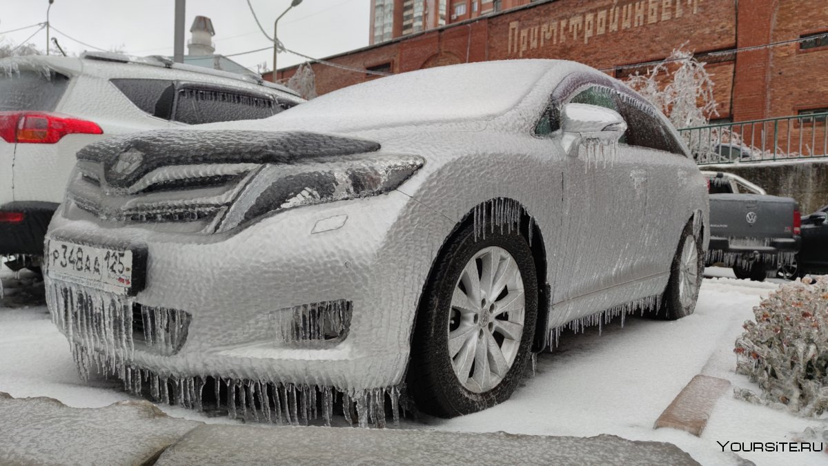 Ледяной дождь в Москве машина