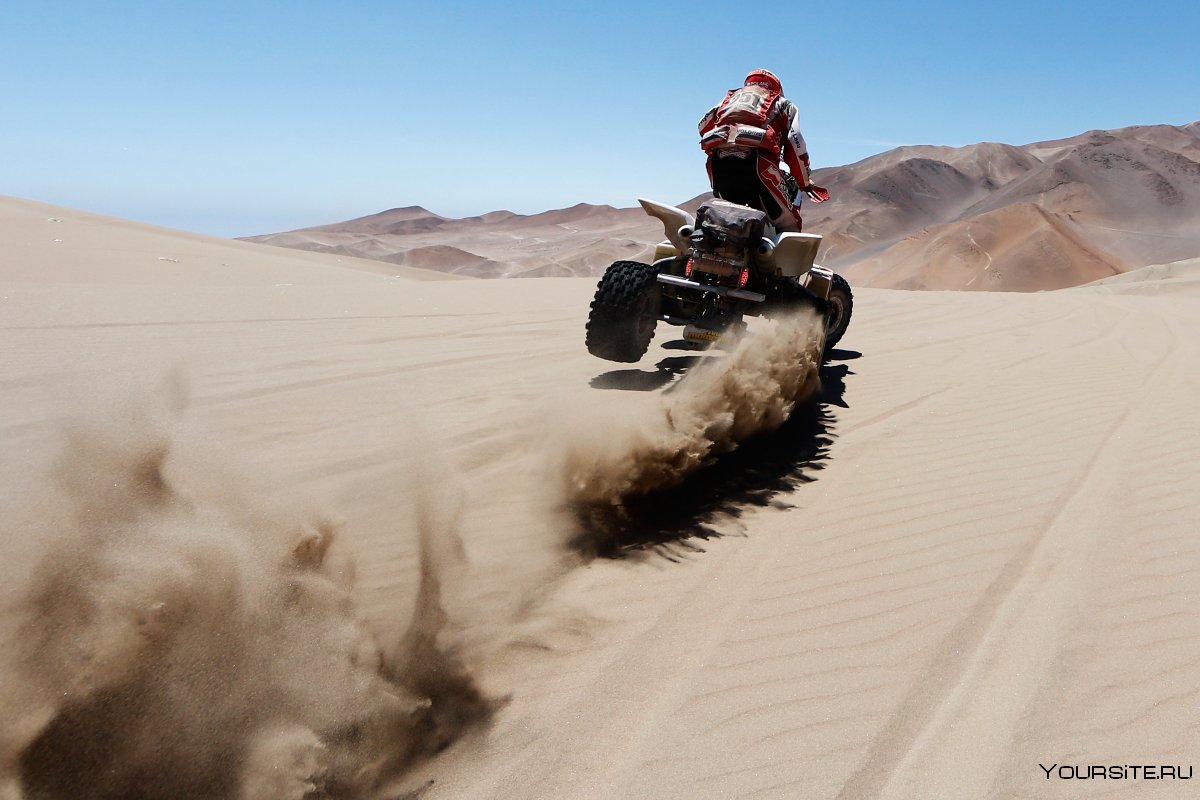 Пустынные гонки на мотоциклах