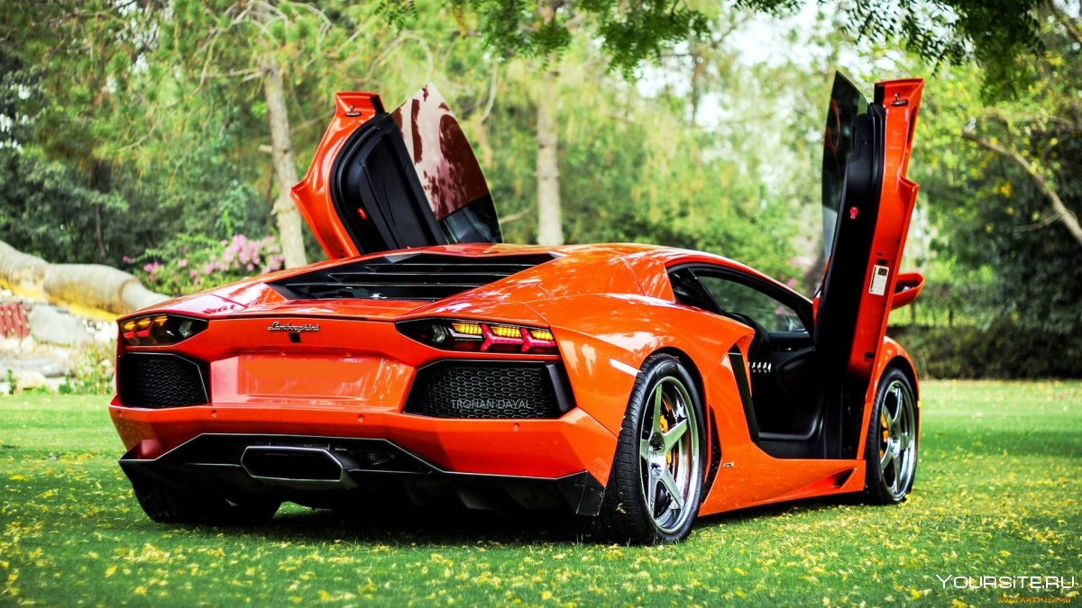 Lamborghini Aventador lp700-4 оранжевый