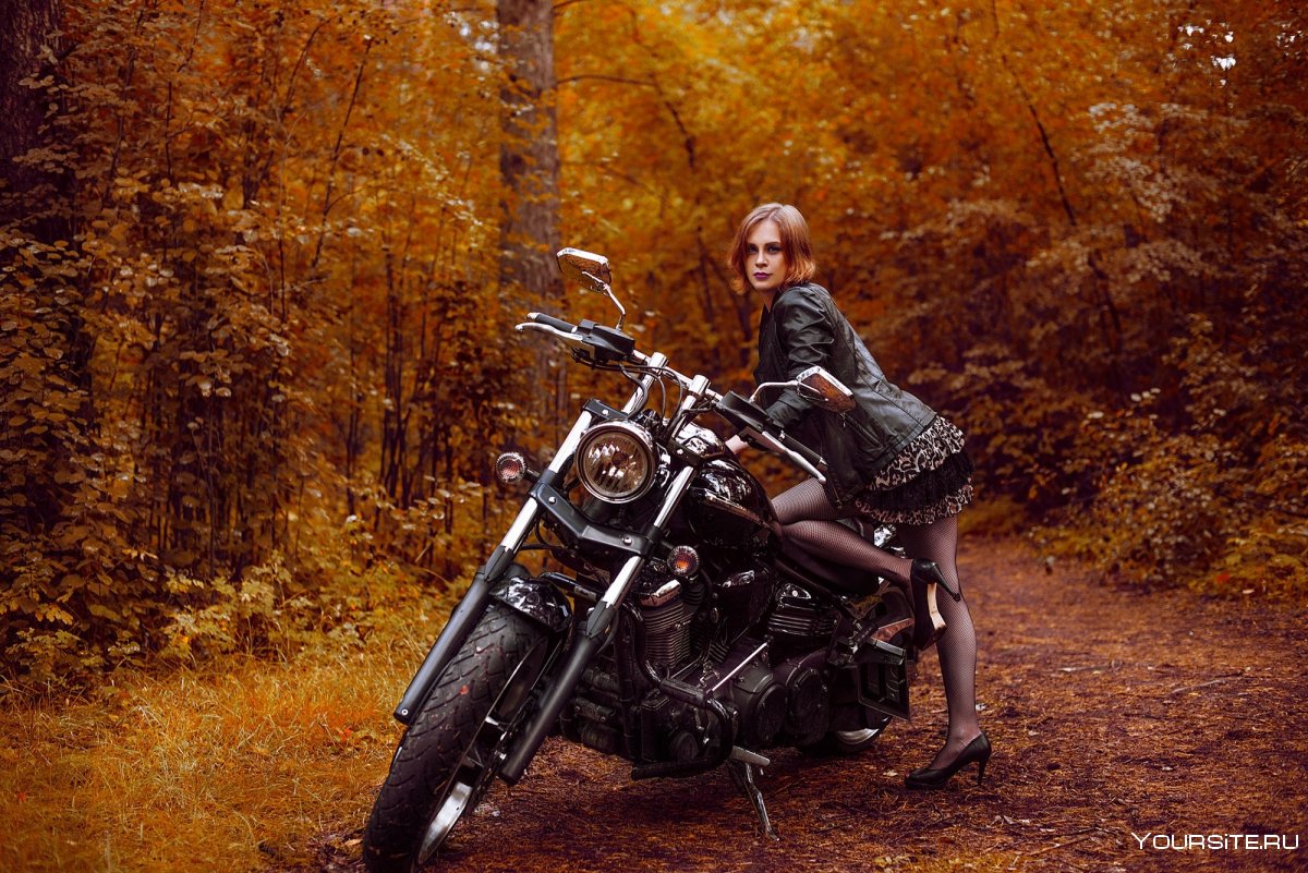 Мотоцикл осень