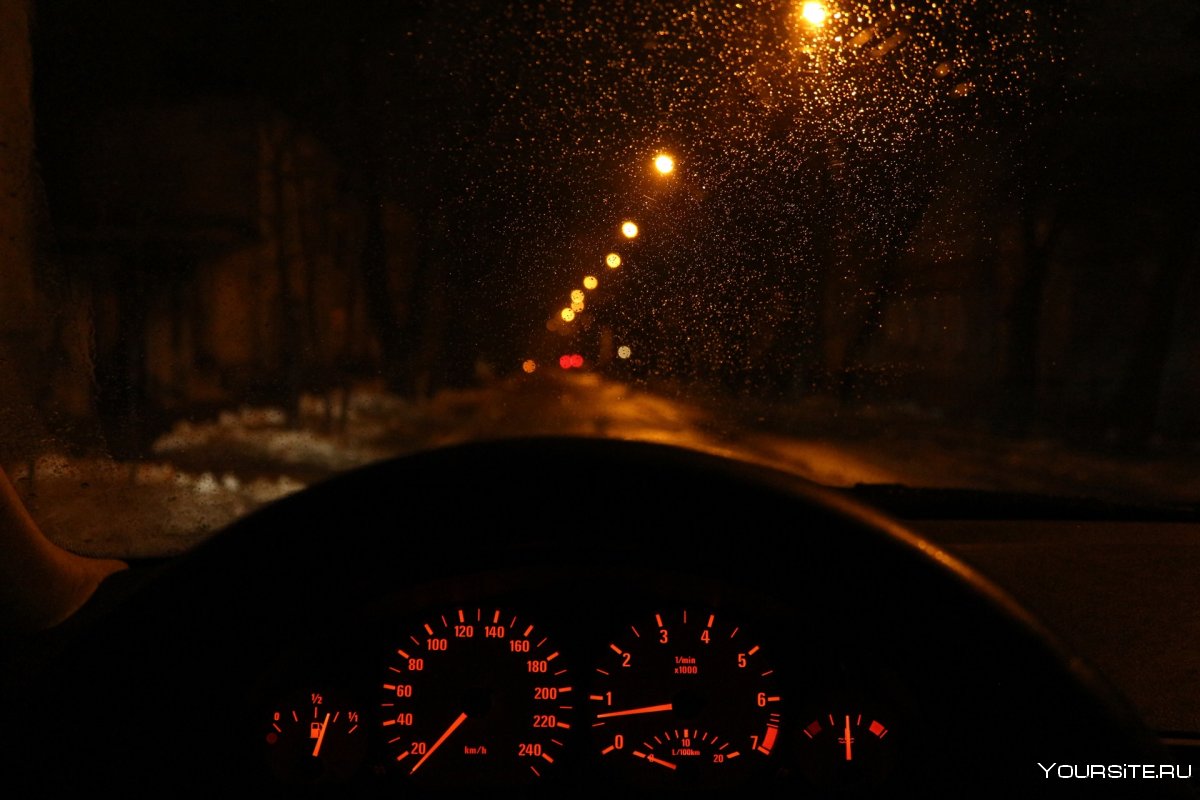 За рулем ночью