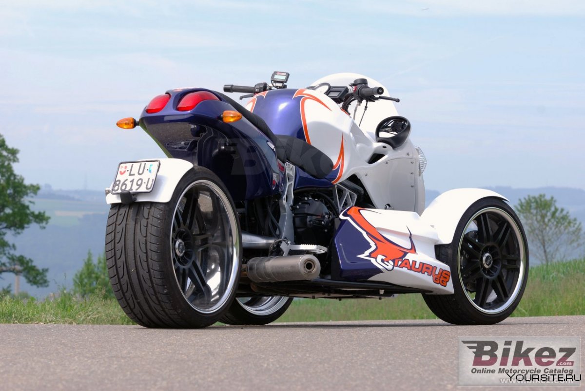 Трехколесный мотоцикл БМВ Таурус gg