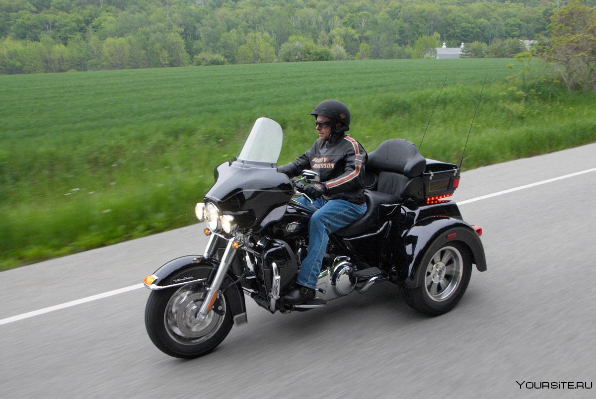 Harley Davidson tri Glide Ultra