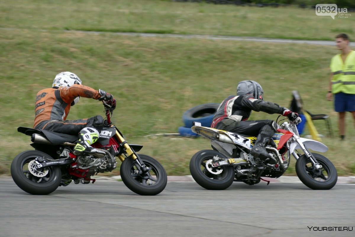 Соревнования на маленьких мотоциклах