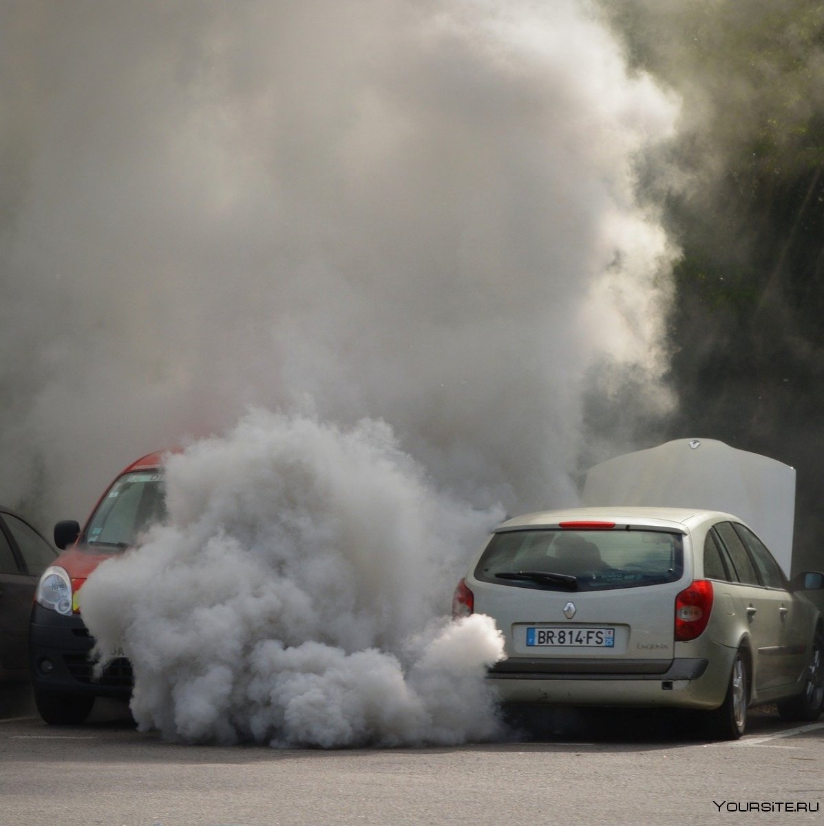 Машины загрязняют воздух