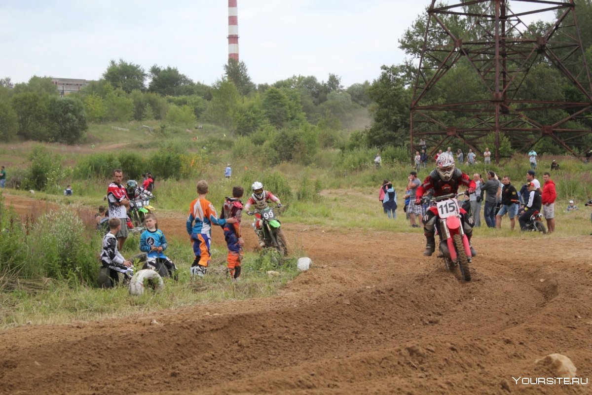 Dirt track мотокросс