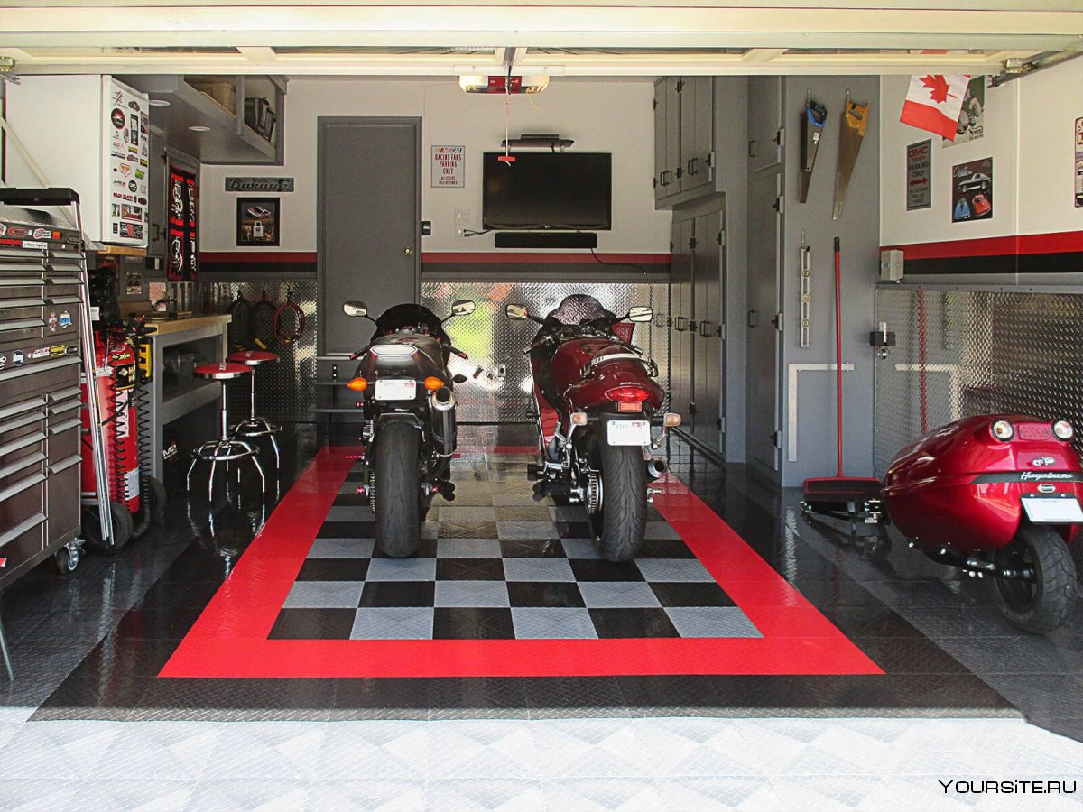 Теплый гараж для мотоцикла