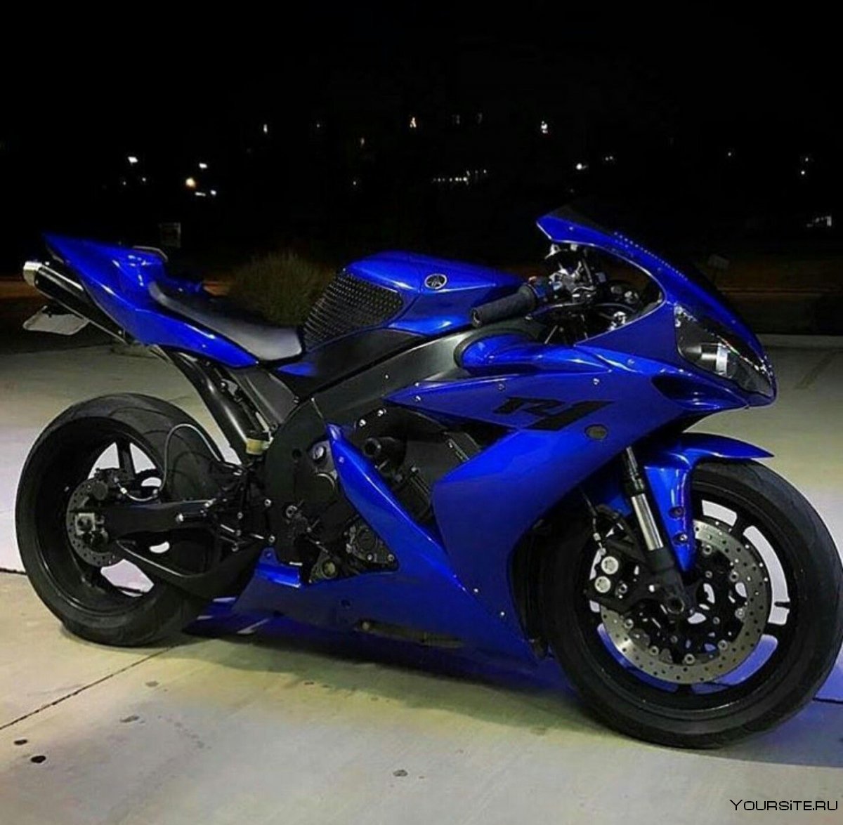 Yamaha r1 синий