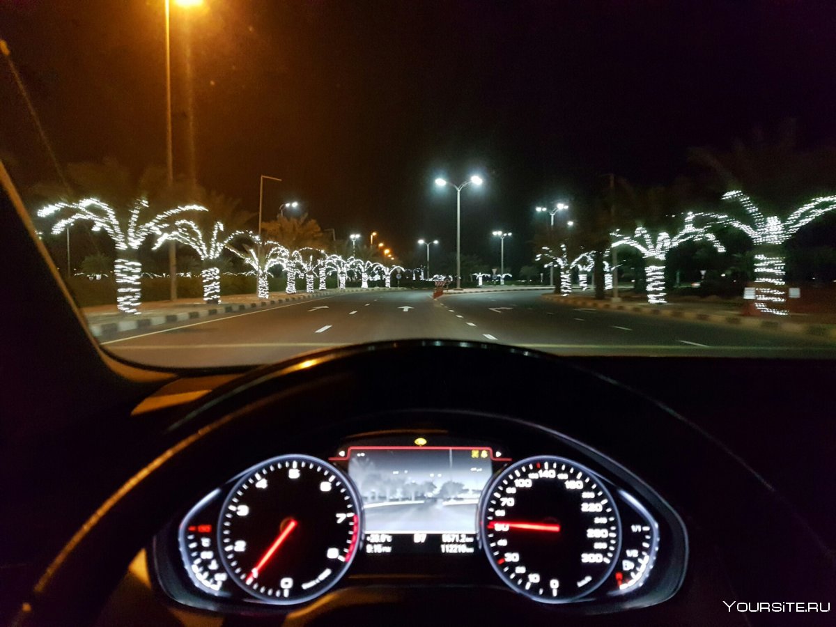 Audi a8 Night