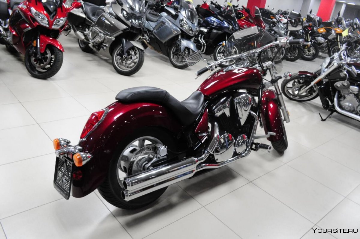 Honda vt1300 Art