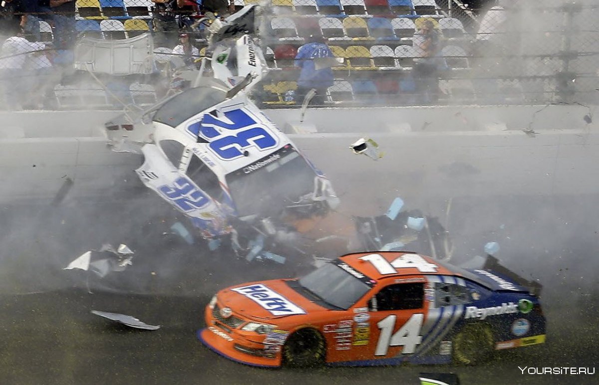 NASCAR crash 2006