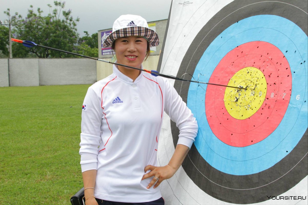 Корейская спортсменка стрельба из лука