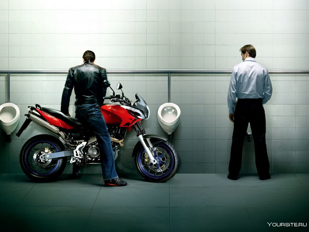 Креативная реклама мотоциклов