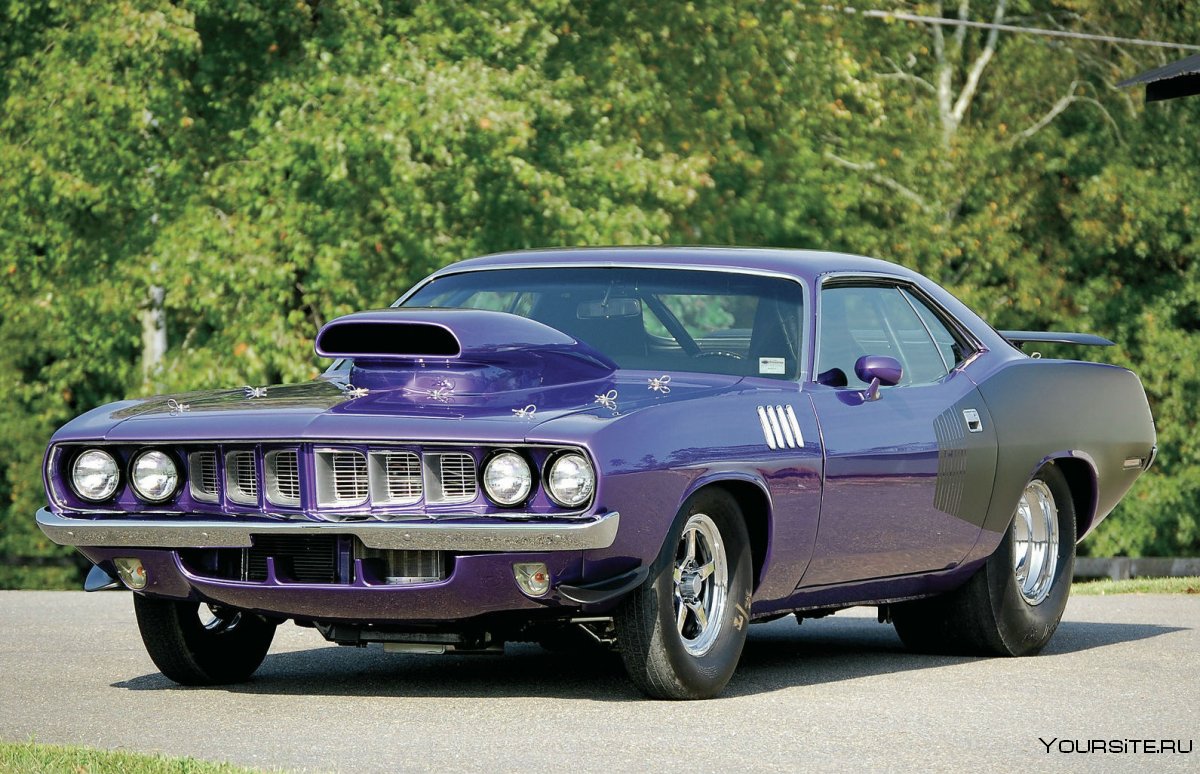 Машина Plymouth Barracuda