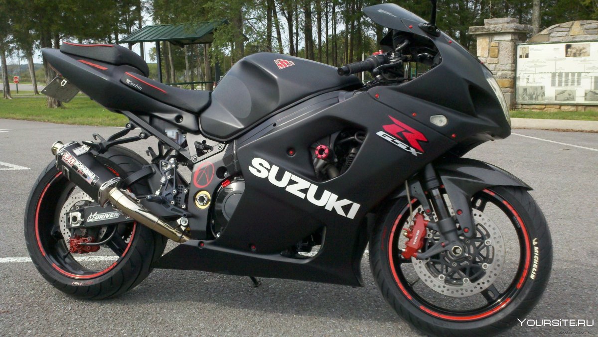 Suzuki GSX-R 1000 чёрный