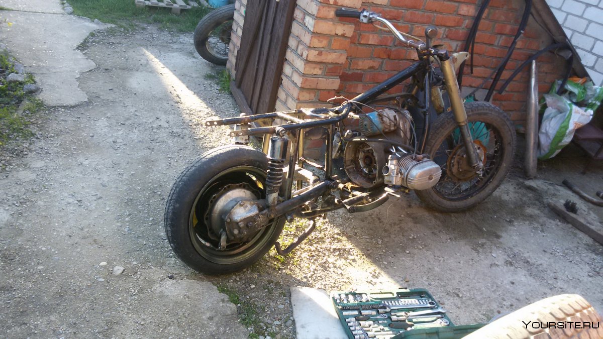 Широкое колесо на мотоцикл Урал