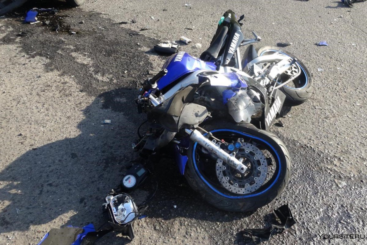 Авария мотоцикла Ямаха r1