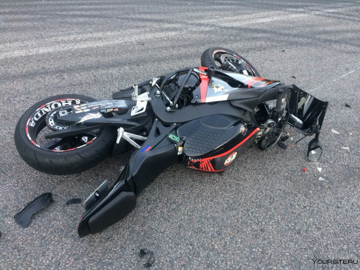 Р1 мотоцикл после аварии