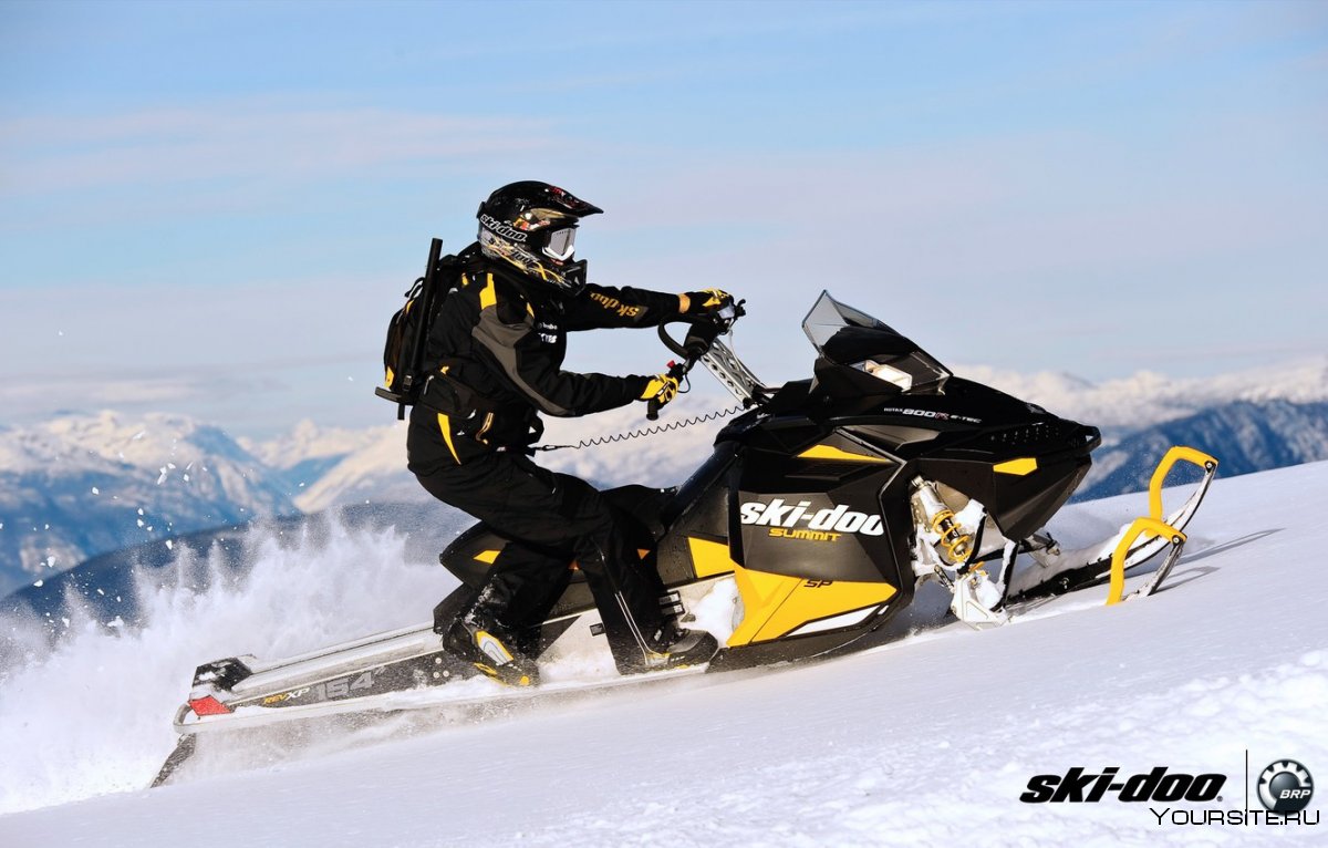BRP Ski-Doo Summit Sport